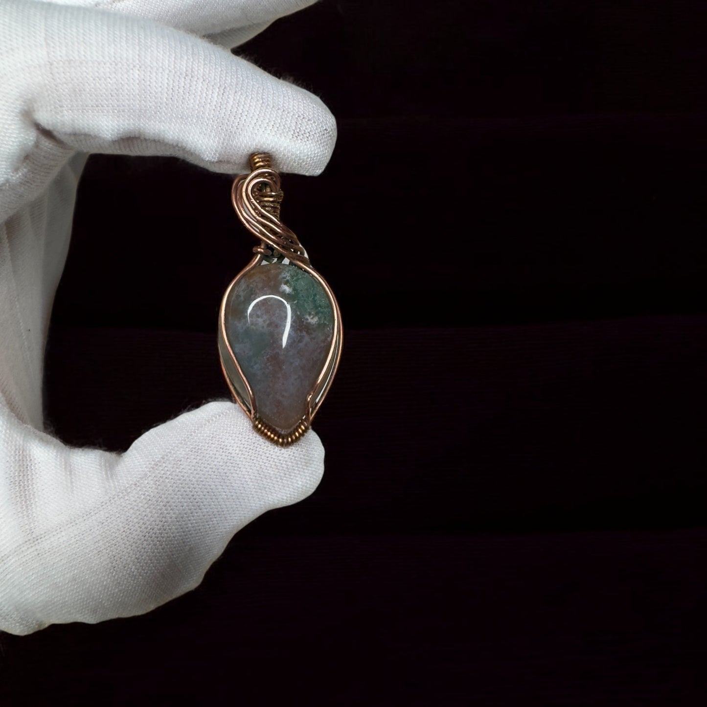Earthbound Spirit– Indian Agate Copper Pendant