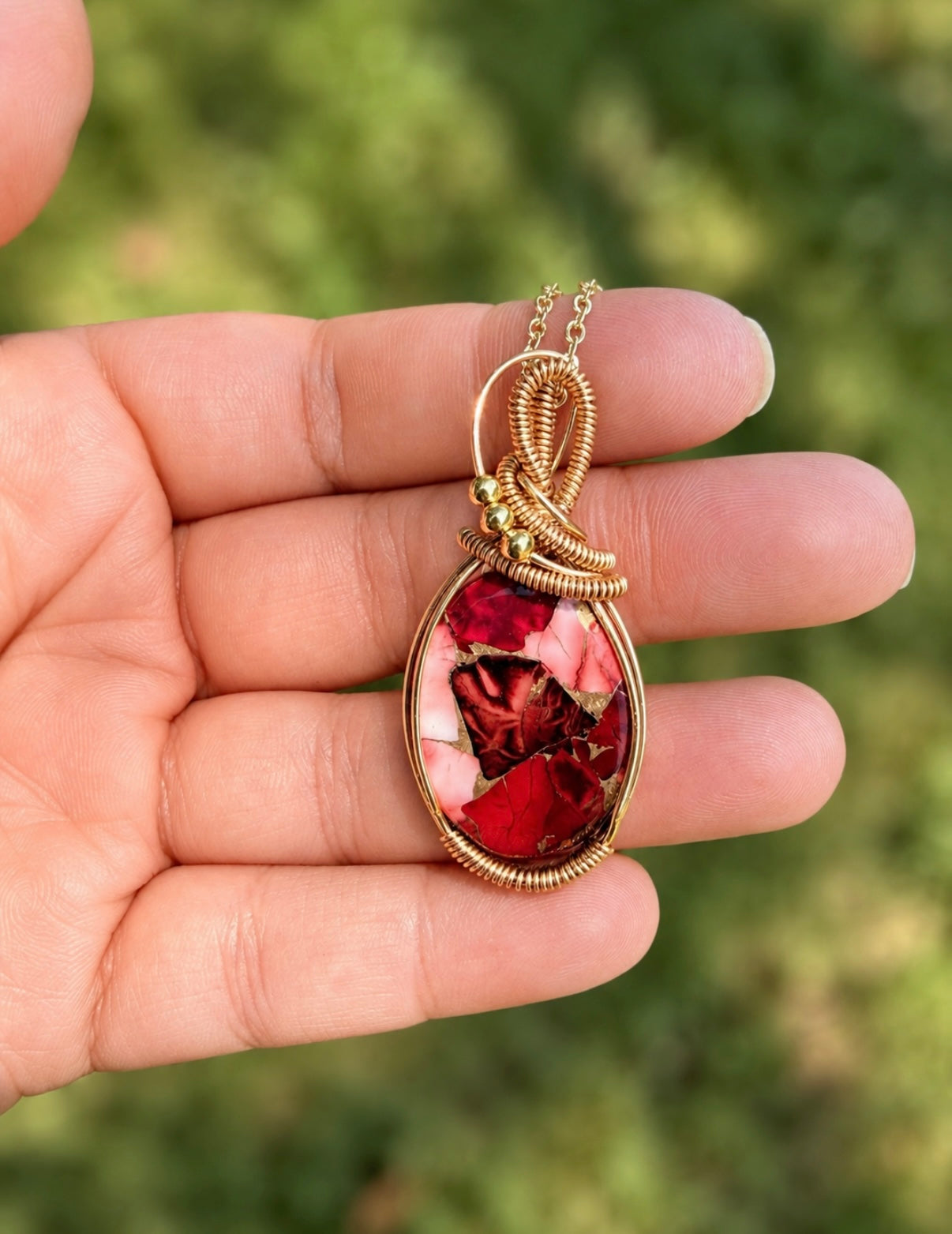 Romanticize Pendant