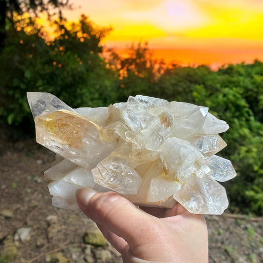 Natural Clear Quartz Cluster Point