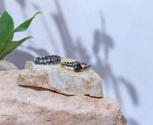 Hematite Heart Stretch Ring