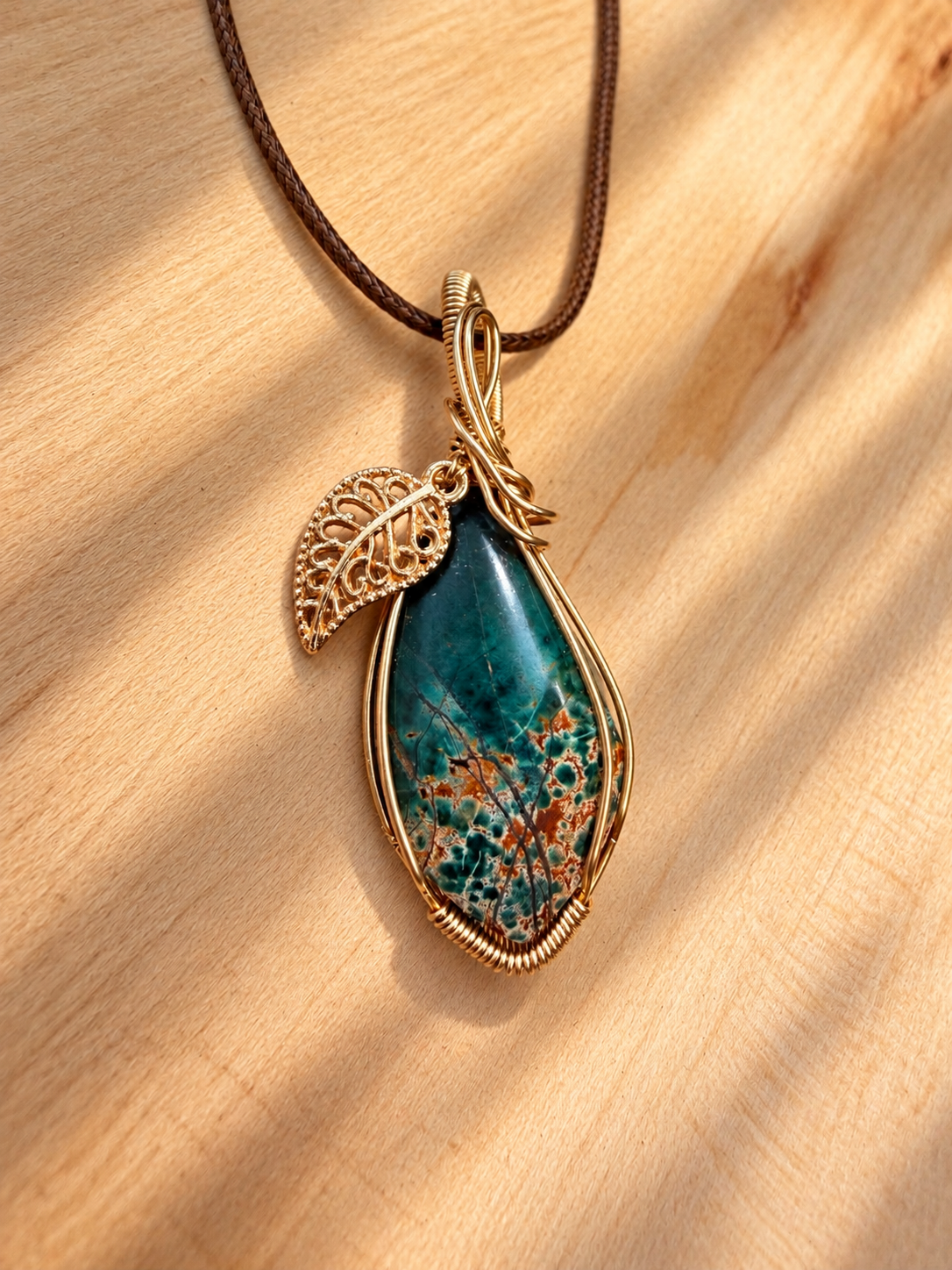 Gilded Grove Pendant
