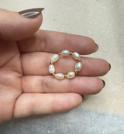 Timeless Pearl – 14K Gold-Filled & Freshwater Pearl Stretch Ring