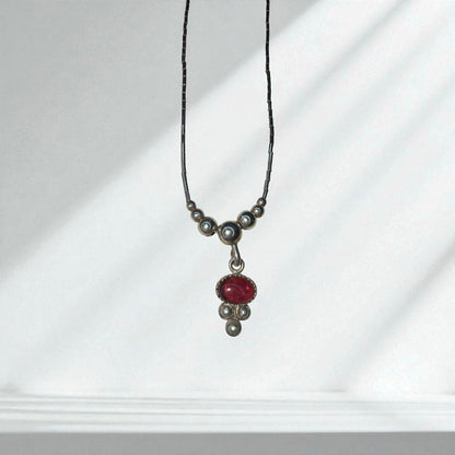 Vintage Sterling Silver & Red Garnet Necklace